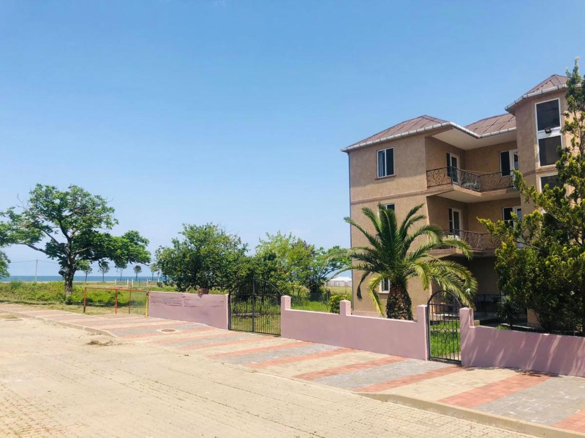 Nika Inn Kobuleti Kültér fotó