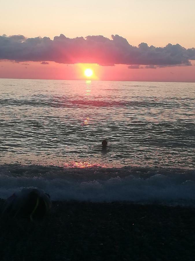 Nika Inn Kobuleti Kültér fotó